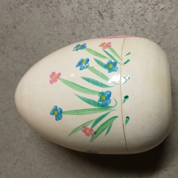 Hand Painted Nesting Eggs for a child' toy or Easter decorations - Picture 3 of 12